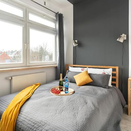 Superapart Wilanowska Apt 20 "Pet-Friendly 1Br Home With Patio 바르샤바 외부 사진