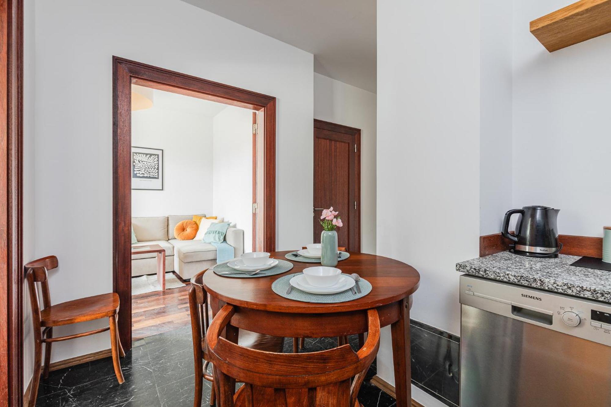 Superapart Wilanowska Apt 20 "Pet-Friendly 1Br Home With Patio 바르샤바 외부 사진