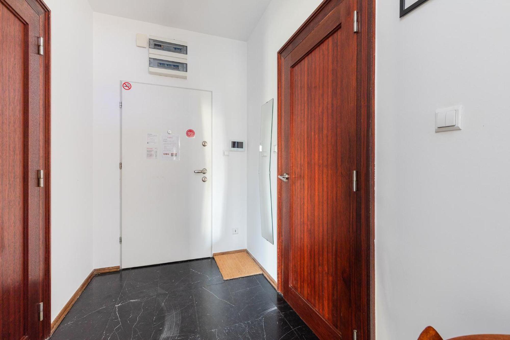 Superapart Wilanowska Apt 20 "Pet-Friendly 1Br Home With Patio 바르샤바 외부 사진